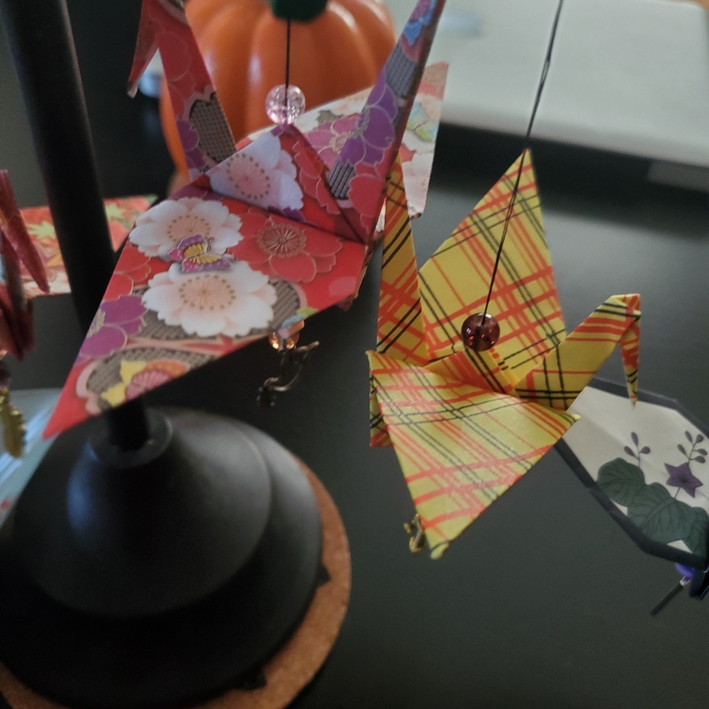 Ornamental gifts from a global creative community.